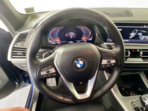 Used 2021 BMW X5 xDrive40i w/ Premium Package 3 AWD/4WD image 11