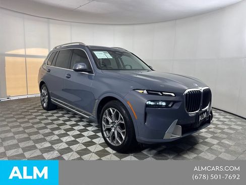Used 2024 BMW X7 xDrive40i AWD/4WD image 3