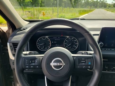 Used 2024 Nissan Rogue SV w/ SV Premium Package AWD/4WD image 26