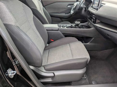 Used 2023 Nissan Rogue SV AWD/4WD image 19