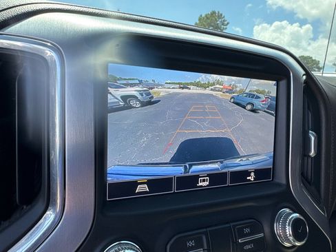 Used 2021 GMC Sierra 1500 SLT w/ SLT Premium Package AWD/4WD image 14