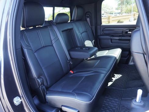 Used 2024 RAM 3500 Limited AWD/4WD image 10
