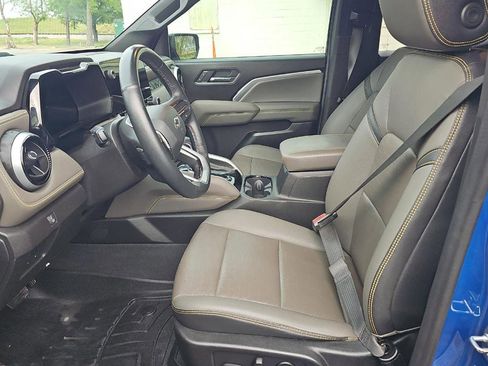 Used 2023 Chevrolet Colorado ZR2 w/ ZR2 Convenience Package III image 7