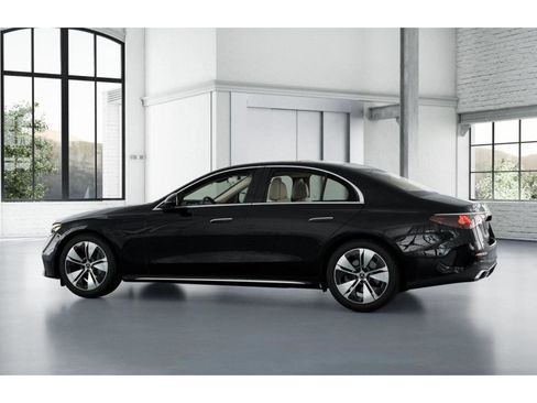 New 2026 Mercedes-Benz E 350 4MATIC Sedan image 32