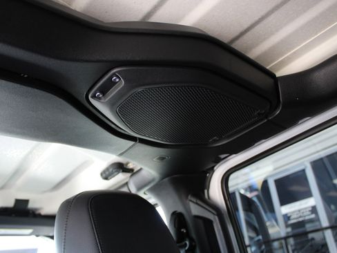 Used 2021 Jeep Wrangler Unlimited Sahara w/ Uconnect 4C Nav & Sound Group AWD/4WD image 48