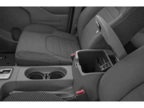 Used 2015 Nissan Frontier Desert Runner RWD image 19