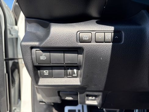 Used 2023 Lexus IS 350 F Sport image 23