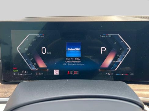 Used 2024 BMW X7 xDrive40i w/ M Sport Package AWD/4WD image 23