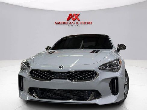Used 2019 Kia Stinger GT1 image 3