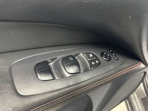 Used 2019 Nissan Pathfinder 4WD image 12