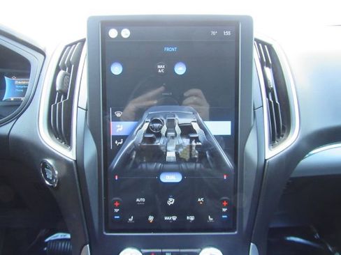 Used 2022 Ford Edge SEL w/ Sport Appearance Package image 47