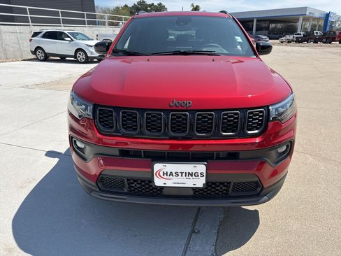 New 2026 Jeep Compass Latitude w/ Sun and Sound Group AWD/4WD image 10