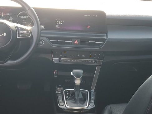 Used 2024 Kia Seltos SX AWD/4WD image 16