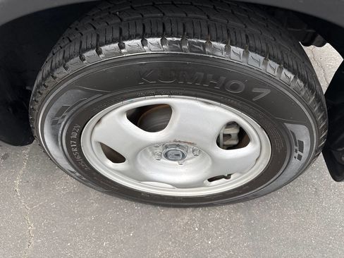 Used 2010 Honda CR-V LX image 28