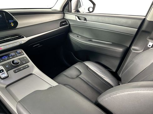 Used 2022 Hyundai Palisade SEL w/ 8P Bench Seat Package image 24