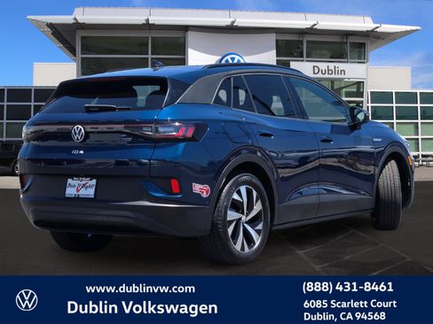 Used 2023 Volkswagen ID.4 Pro RWD image 4