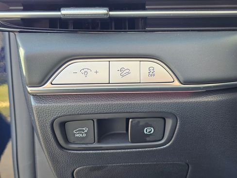 Certified 2025 Genesis GV80 3.5T AWD/4WD image 34