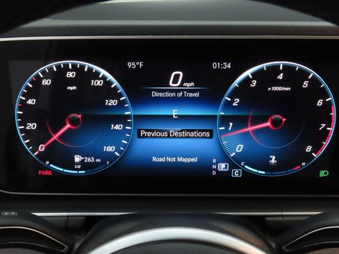 Used 2021 Mercedes-Benz GLE 350 image 12