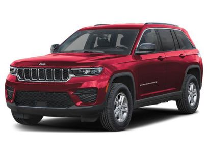 Used 2025 Jeep Grand Cherokee Altitude