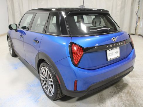 Certified 2025 MINI Cooper S image 6