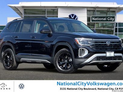New 2025 Volkswagen Atlas Peak Edition SE