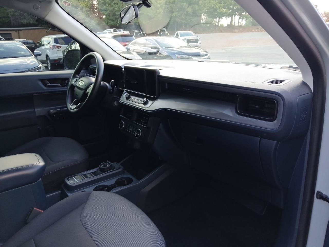 Used 2022 Ford Maverick XL FWD image 15