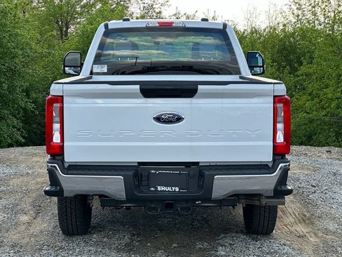 New 2026 Ford F250 XL w/ XL Chrome Package AWD/4WD image 5