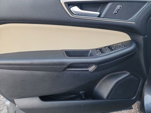 Used 2024 Ford Edge SEL image 12