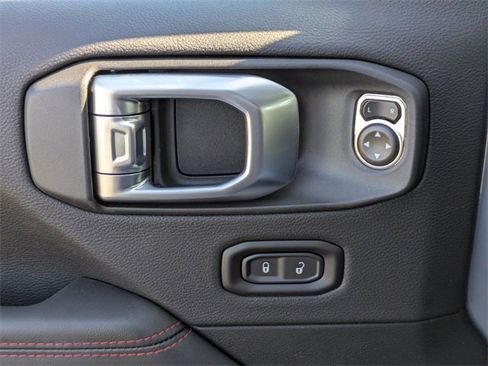 New 2026 Jeep Wrangler Unlimited Rubicon w/ Safety Group image 21