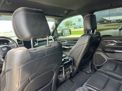 Used 2020 RAM 1500 Laramie w/ Sport Appearance Package AWD/4WD image 7