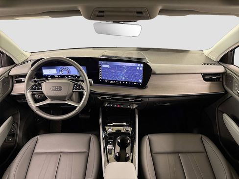 New 2026 Audi Q3 quattro 2.0T AWD/4WD image 9
