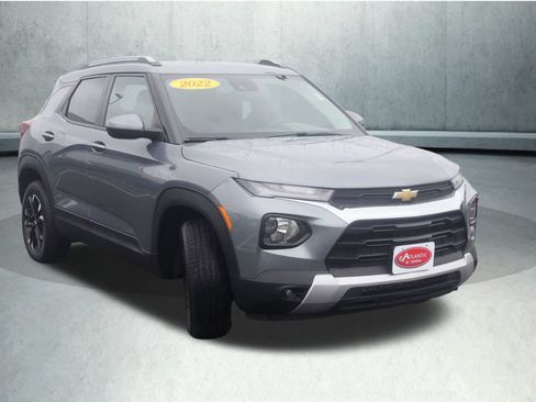 Used 2022 Chevrolet TrailBlazer LT AWD/4WD image 8