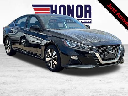 Used 2022 Nissan Altima 2.5 SV