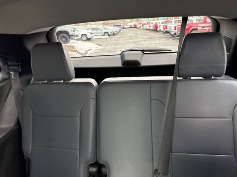 Used 2018 Chevrolet Traverse Premier image 18