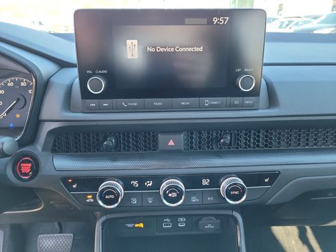 Used 2024 Honda CR-V EX image 9