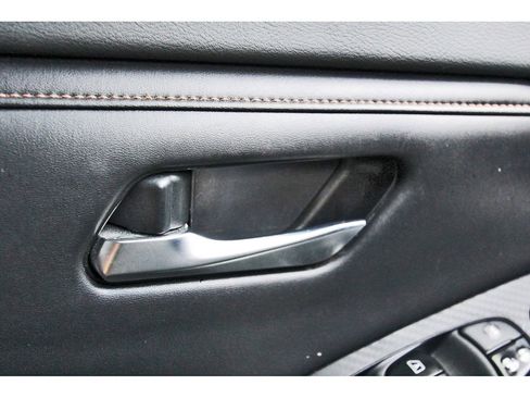 Used 2020 Nissan Sentra SR FWD image 16