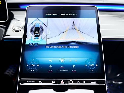 Used 2025 Mercedes-Benz Maybach S 580 4MATIC image 95