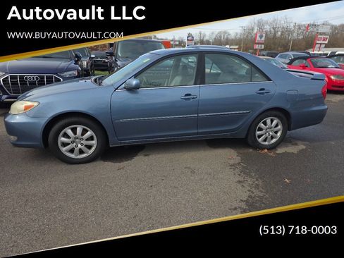 Used 2003 Toyota Camry SE image 1