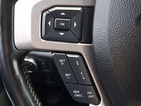Used 2019 Ford F350 Platinum w/ Platinum Ultimate Package AWD/4WD image 22