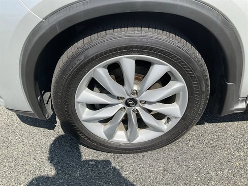 Used 2019 INFINITI QX50 Essential w/ Premium Heat Package AWD/4WD image 8