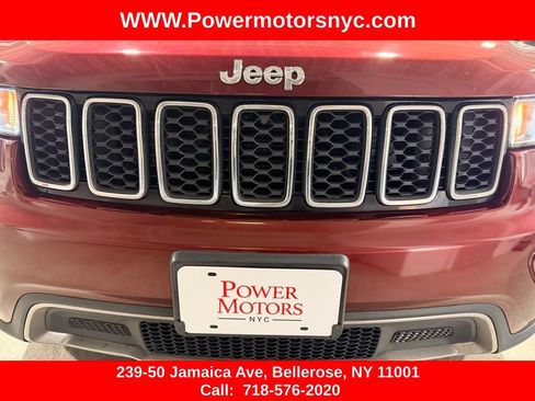 Used 2019 Jeep Grand Cherokee Limited AWD/4WD image 12