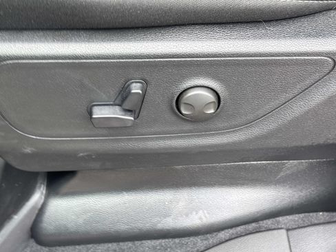 New 2026 RAM 1500 4x4 Crew Cab image 22