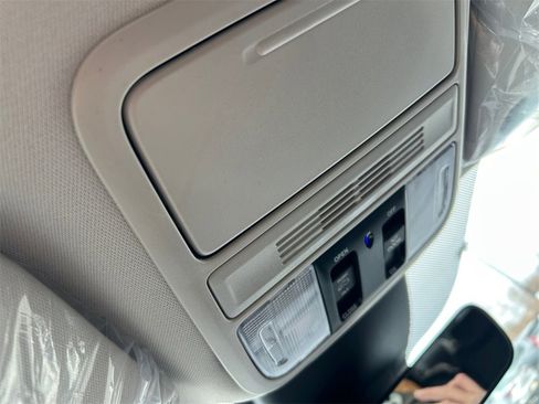 New 2026 Honda Odyssey EX-L image 25