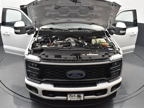 Used 2023 Ford F350 Lariat w/ Sport Appearance Package image 26
