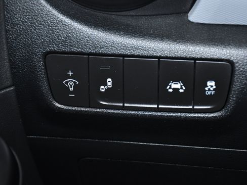 Used 2021 Hyundai Kona SEL FWD image 36