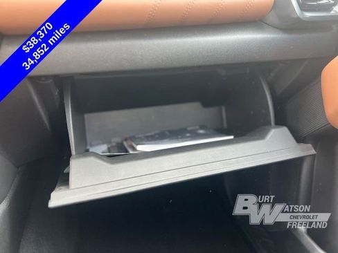 Used 2024 GMC Canyon AT4 w/ Canyon Safety Plus Package image 21