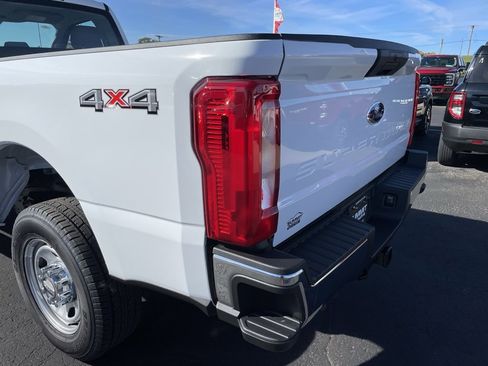 New 2026 Ford F350 XL w/ XL Chrome Package image 37