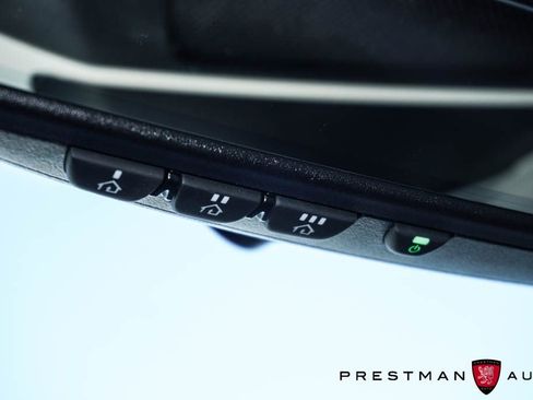 Used 2025 Subaru Outback Limited image 37