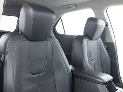 Used 2016 Chevrolet Equinox LTZ w/ Enhanced Convenience Package FWD image 26