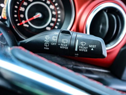 Used 2021 Jeep Wrangler Unlimited Rubicon w/ Cold Weather Group image 24